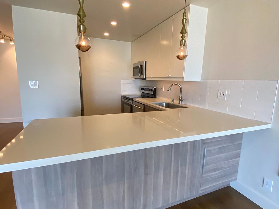 1st image of 250 Connecticut St APT 1