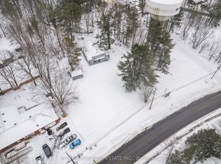 530 Muskoka Beach Rd, Gravenhurst, ON P1P1M9