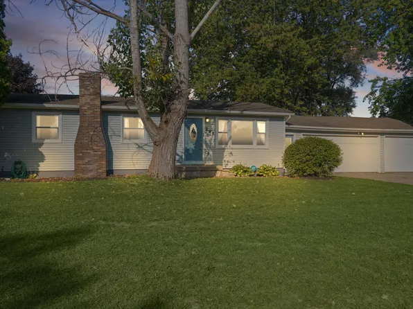 295 8th St NE, Cedar Springs, MI 49319