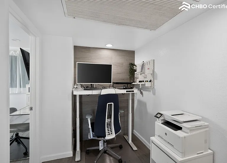 2296 Gaviota Ave #14 — Photo 35