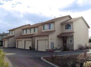 2110 NE Holliday Ave APT 4, Bend, OR 97701