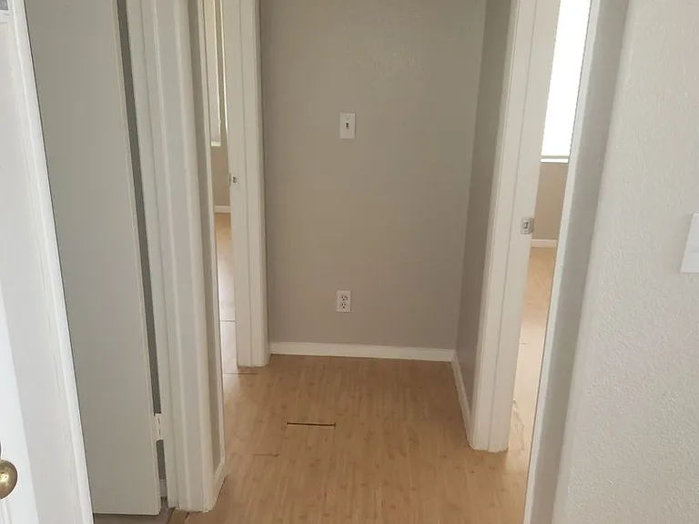6920 Coral Rock Dr — Photo 7