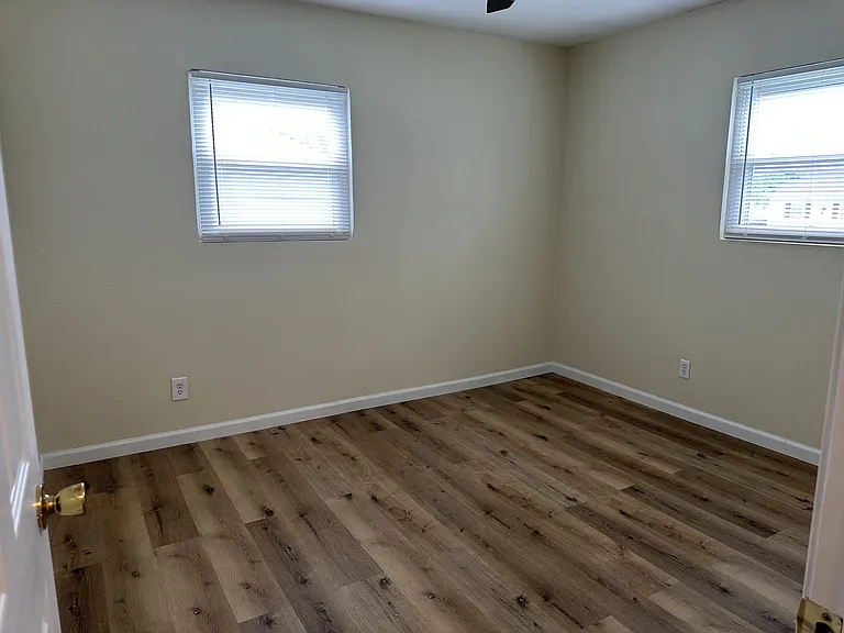 116 Fig St — Photo 8