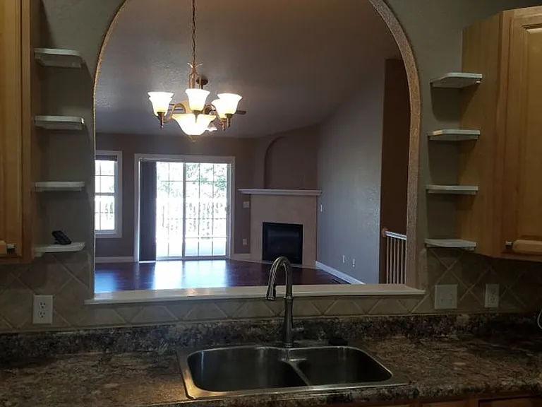 6508 Wellington Dr — Photo 3