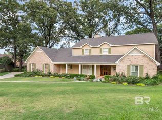 1505 Oak Cliff Ct, Mobile, AL 36609