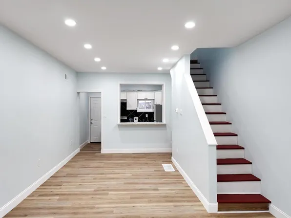 1954 N Napa St, Philadelphia, PA 19121