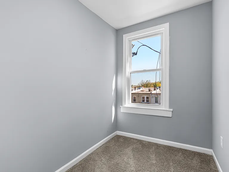 2609 Garrett Ave — Photo 9