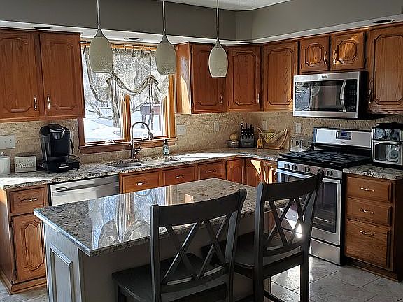 5th image of 3031 Oakley Dr