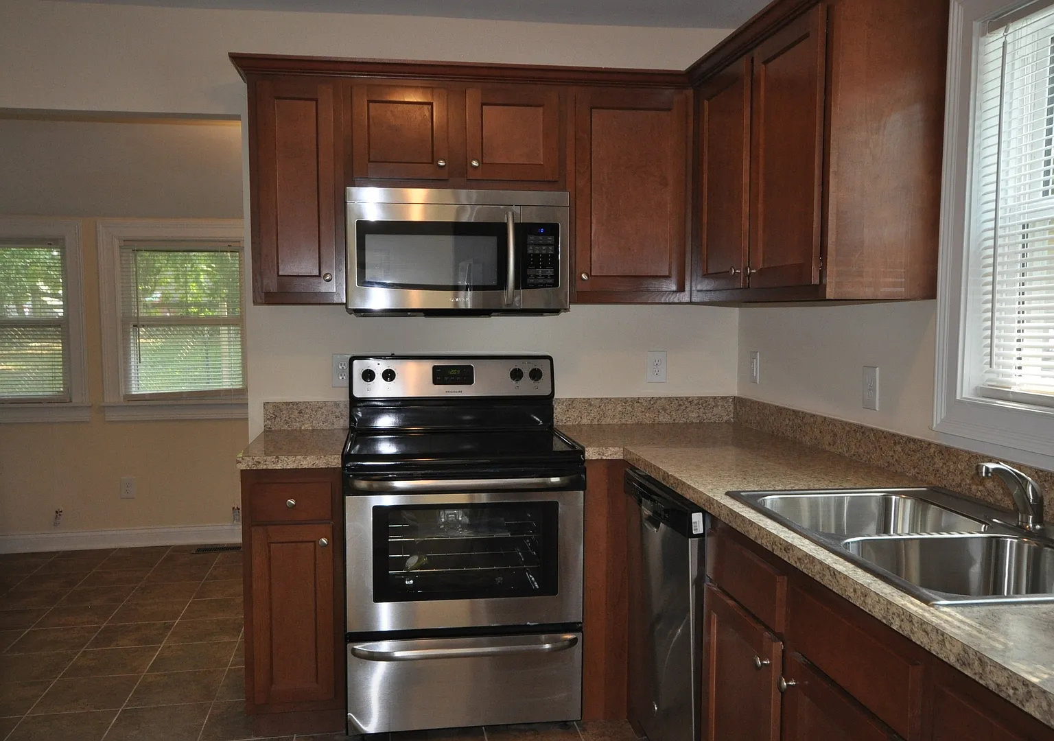 Now Pre-Leasing for 2027-28 School Year! — Photo 4