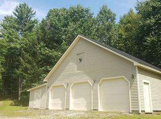 75 Soaring Pines Dr, Perkinsville, VT 05151