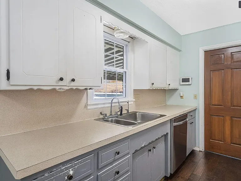 4267 S Ridgecrest Dr — Photo 20