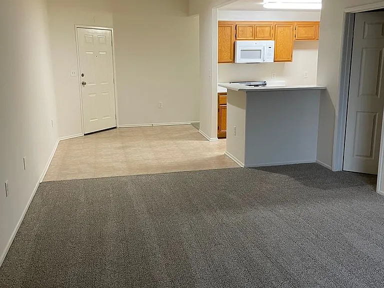 16710 Sherman Way — Photo 3