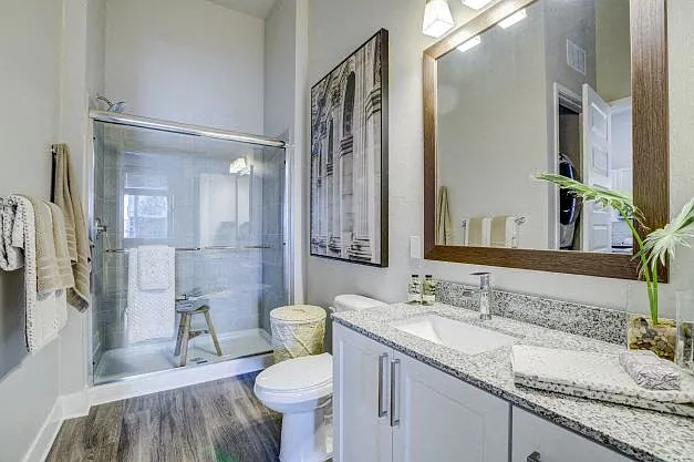 Viridian Reserve Apartments — Photo 6