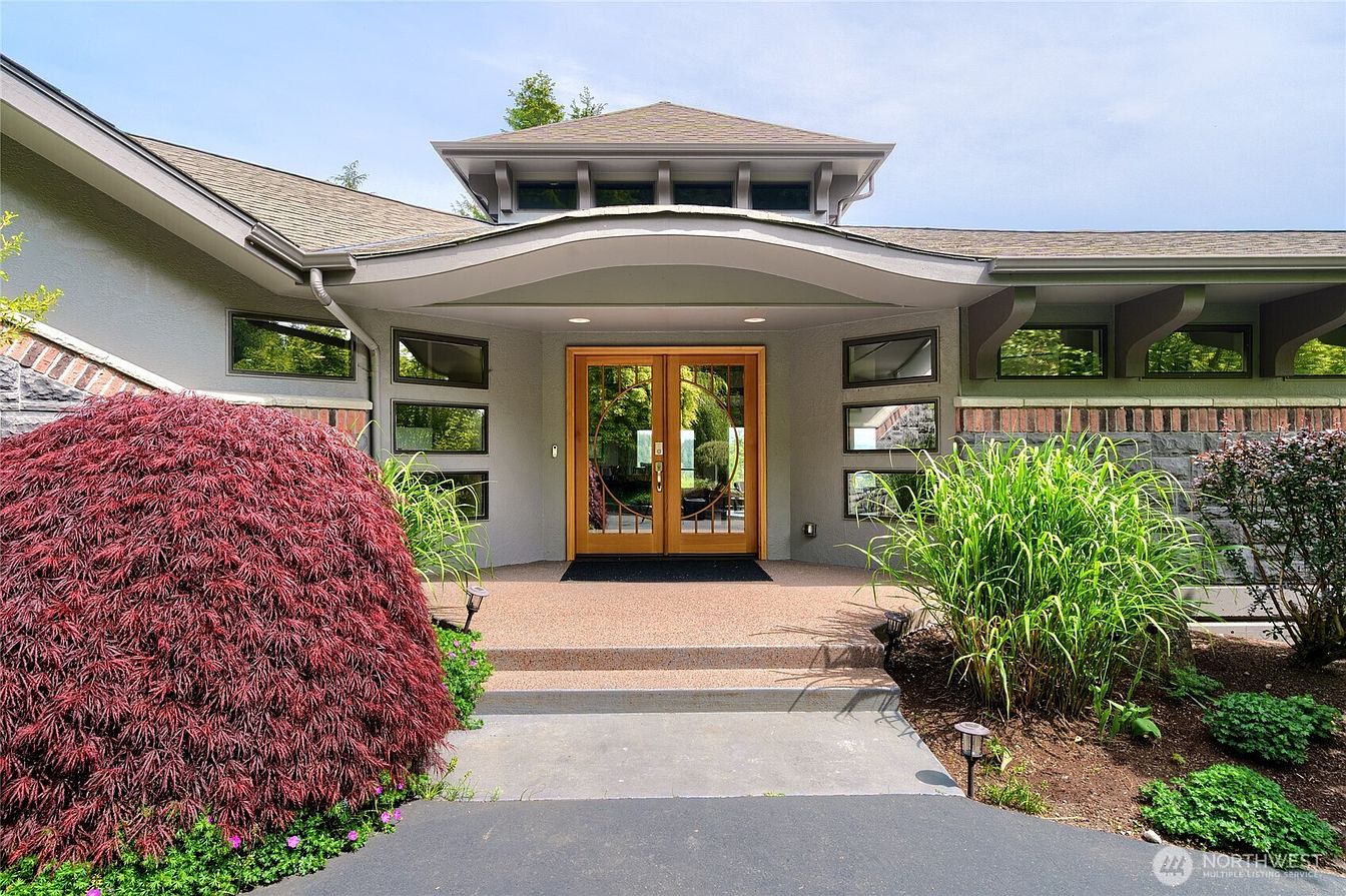 1st image of 15107 Bridgeway Drive