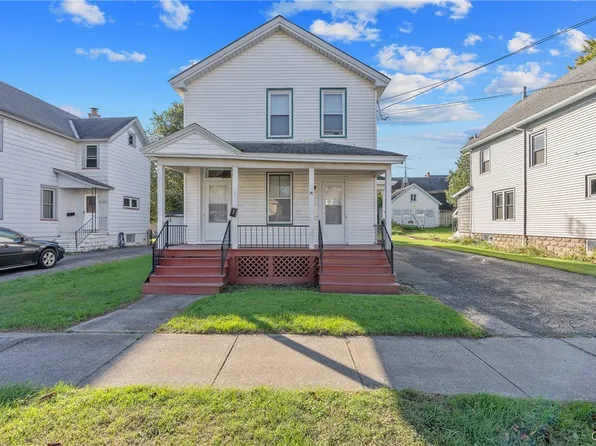 136 E Seneca St, Oswego, NY 13126