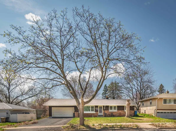 1122 Ellen Ave, Madison, WI 53716