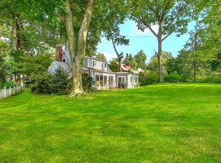 21 Ascot Rdg, Great Neck, NY 11021