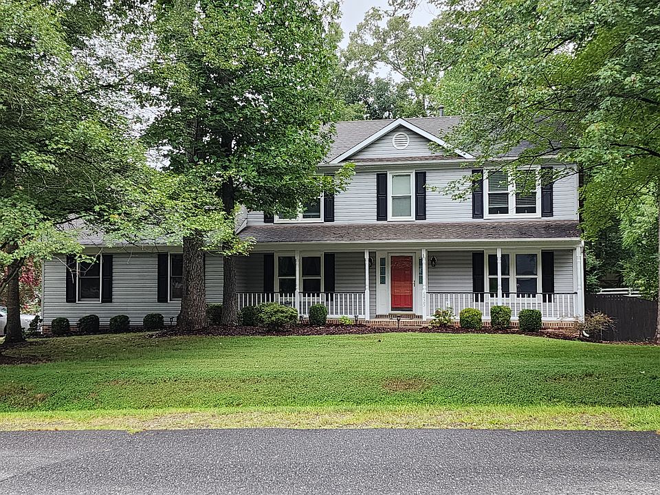 1st image of 6425 Royal Oaks Dr