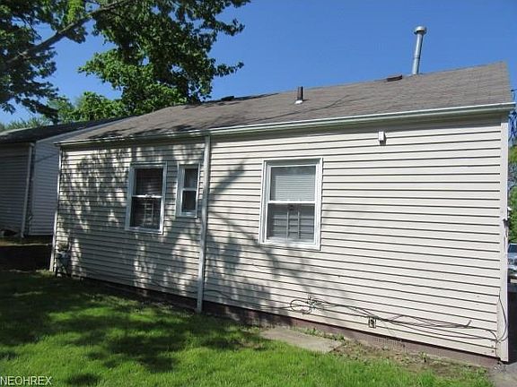 3rd image of 4387 E 141st St
