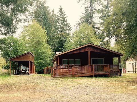 2nd image of 550 E Timberlake East Dr