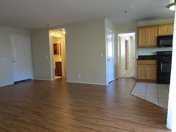 3rd image of 3759 Florida St Unit K