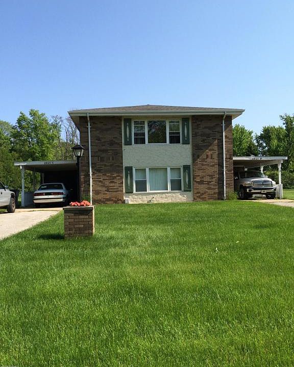 2nd image of 2811 Clanton Ln