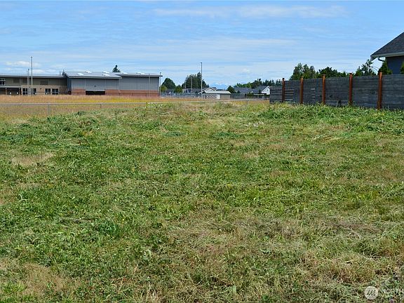 3rd image of 1340 Kamm Road