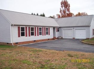 104 Fairview Dr, Williamsburg, VA 23188