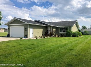 603 14th St NW, Perham, MN 56573