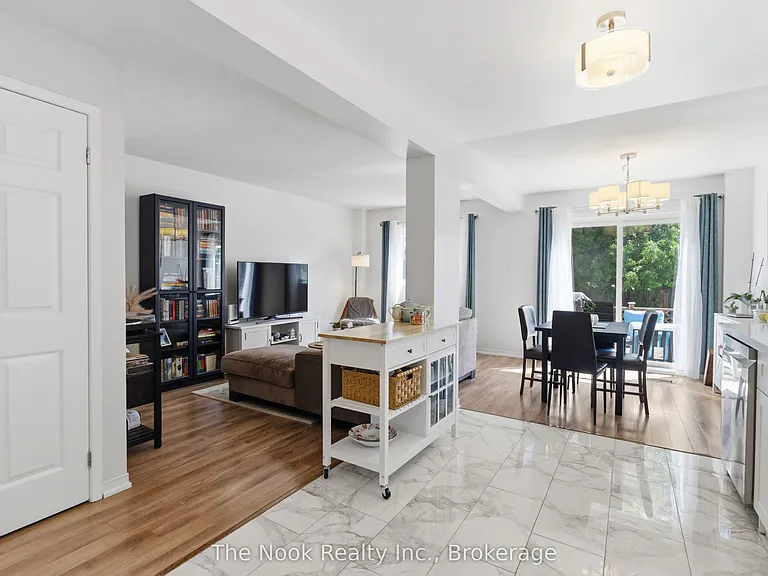 606 Cobblehill Dr — Photo 28