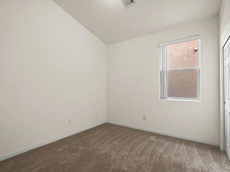9618 Rolling Thunder Ave — Photo 14