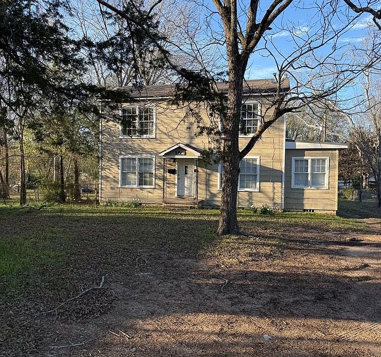 1st image of 1009 Atkinson Dr