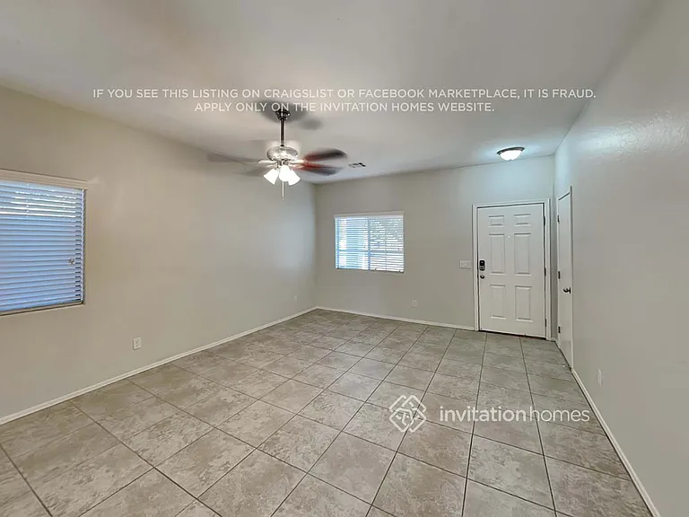 2101 E Caspian Way — Photo 5