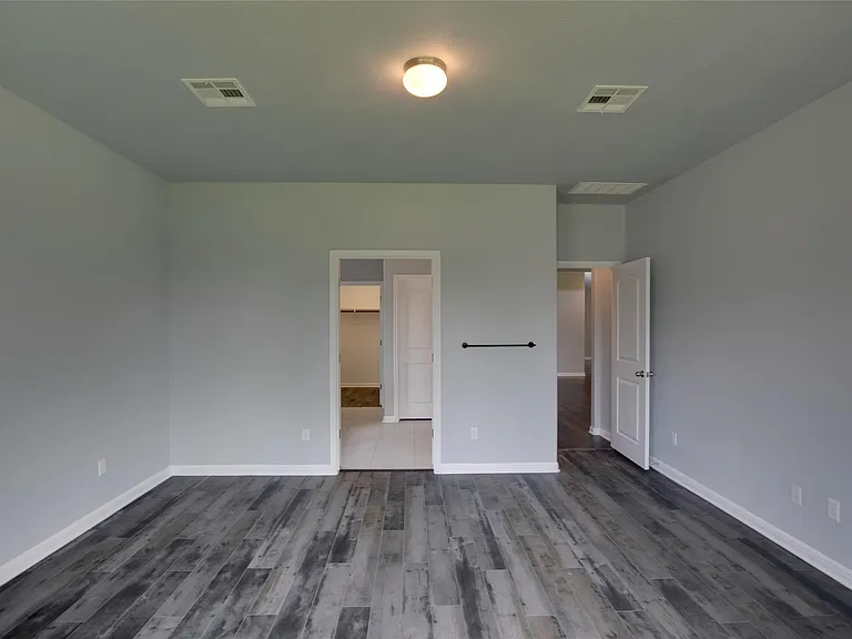 2723 Enza Ct — Photo 17