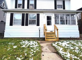 2631 Main St, Davenport, IA 52803