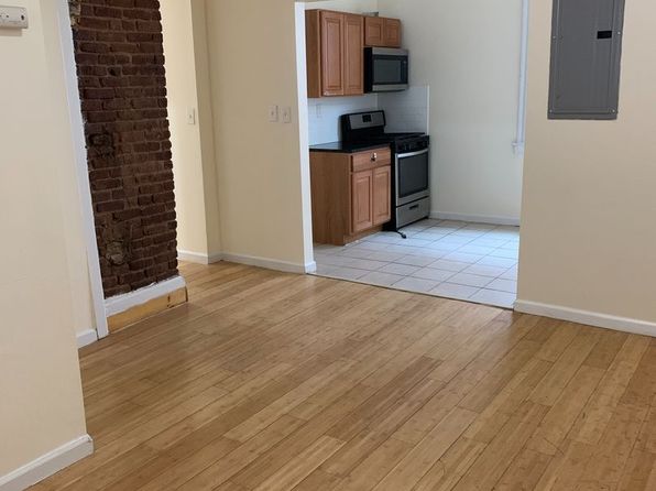 14 Wainwright St Floor 1