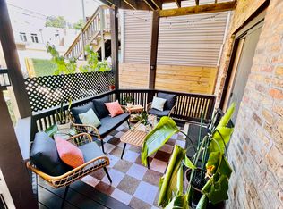 2241 N Clybourn Ave #1R, Chicago, IL 60614