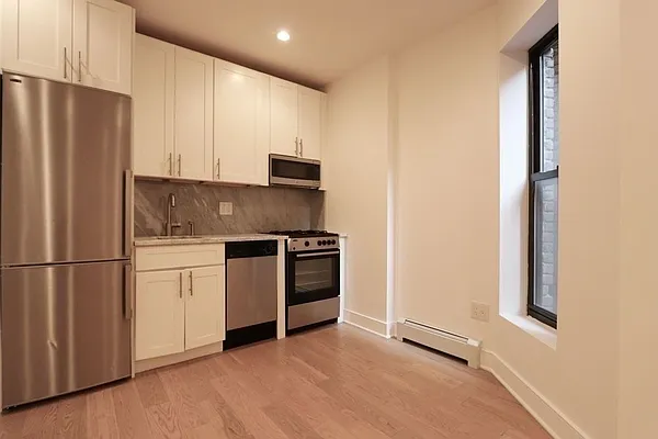 Rented by Abode Residential LLC | media 8