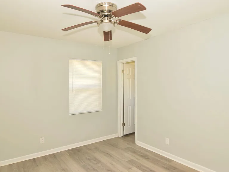 3613 Alene Cir — Photo 3