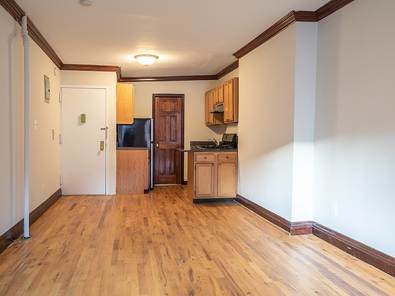 4th image of 46 E 1st St APT 5C