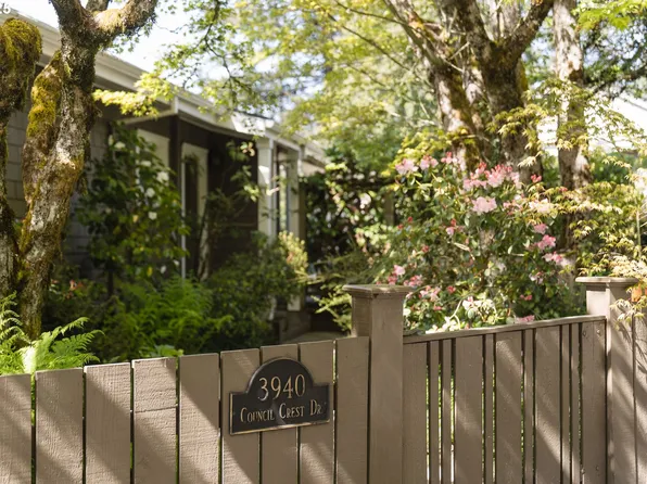 3940 SW Council Crest Dr, Portland, OR 97239