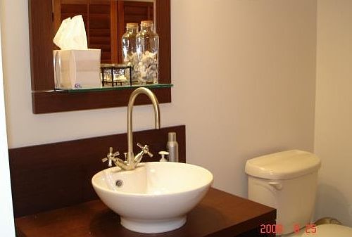 Pouder Room