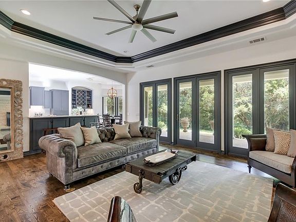 4th image of 4604 Elohi Dr