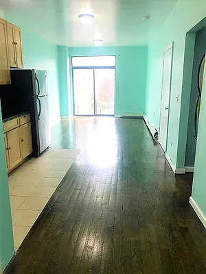 Rented by Superb Living LLC | media 3