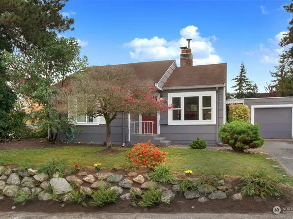 917 NE 113th Street, Seattle, WA 98125