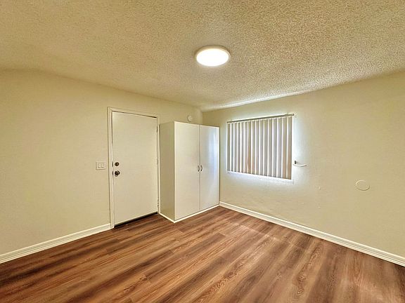 2nd image of 721 Pioneer Ave #3/4
