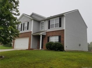12521 Leaning Pine Ln, Charlotte, NC 28215