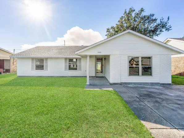 250 Myrtle Grove St, Donaldsonville, LA 70346