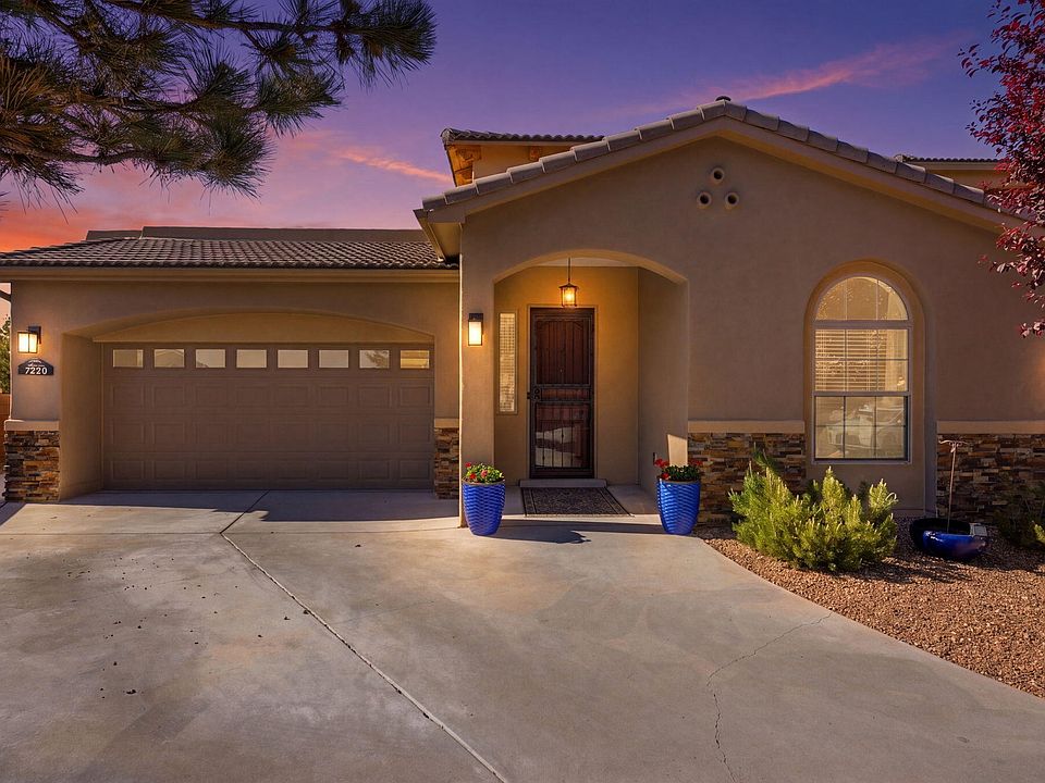 1st image of 7200 Valle Jardin Ln NW