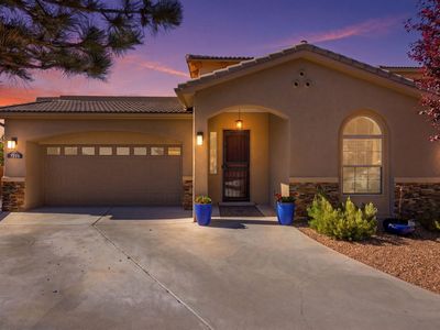 7200 Valle Jardin Ln NW, Albuquerque, NM, 87114